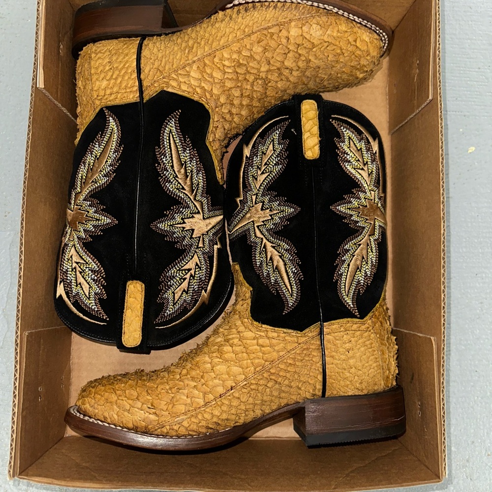 Dan Post Tan Leather Cowboy Boots